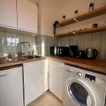 Terra I Cozy Wifi I Balcon & Parking Apartment