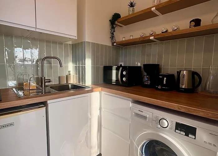 Terra I Cozy Wifi I Balcon & Parking Lejlighed