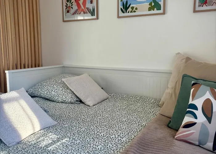 Terra I Cozy Wifi I Balcon & Parking Lejlighed