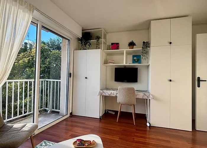 Terra I Cozy Wifi I Balcon & Parking Lejlighed *